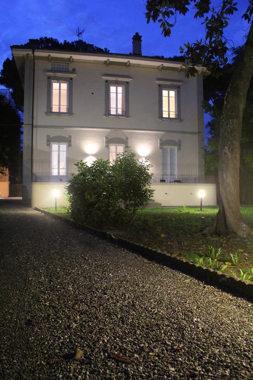 Lucca In Villa Lucrezia Bagian luar foto